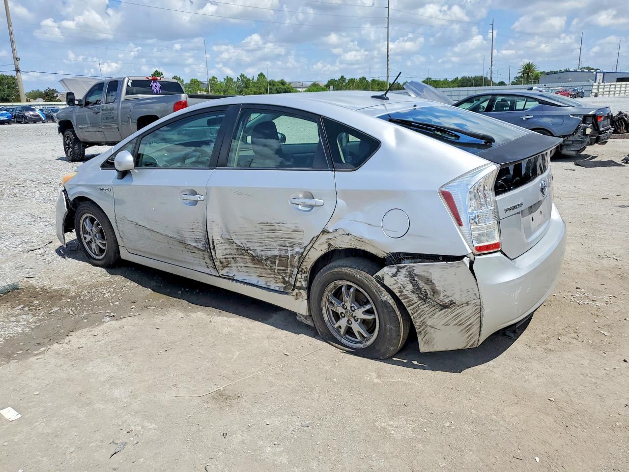 2010 TOYOTA PRIUS
