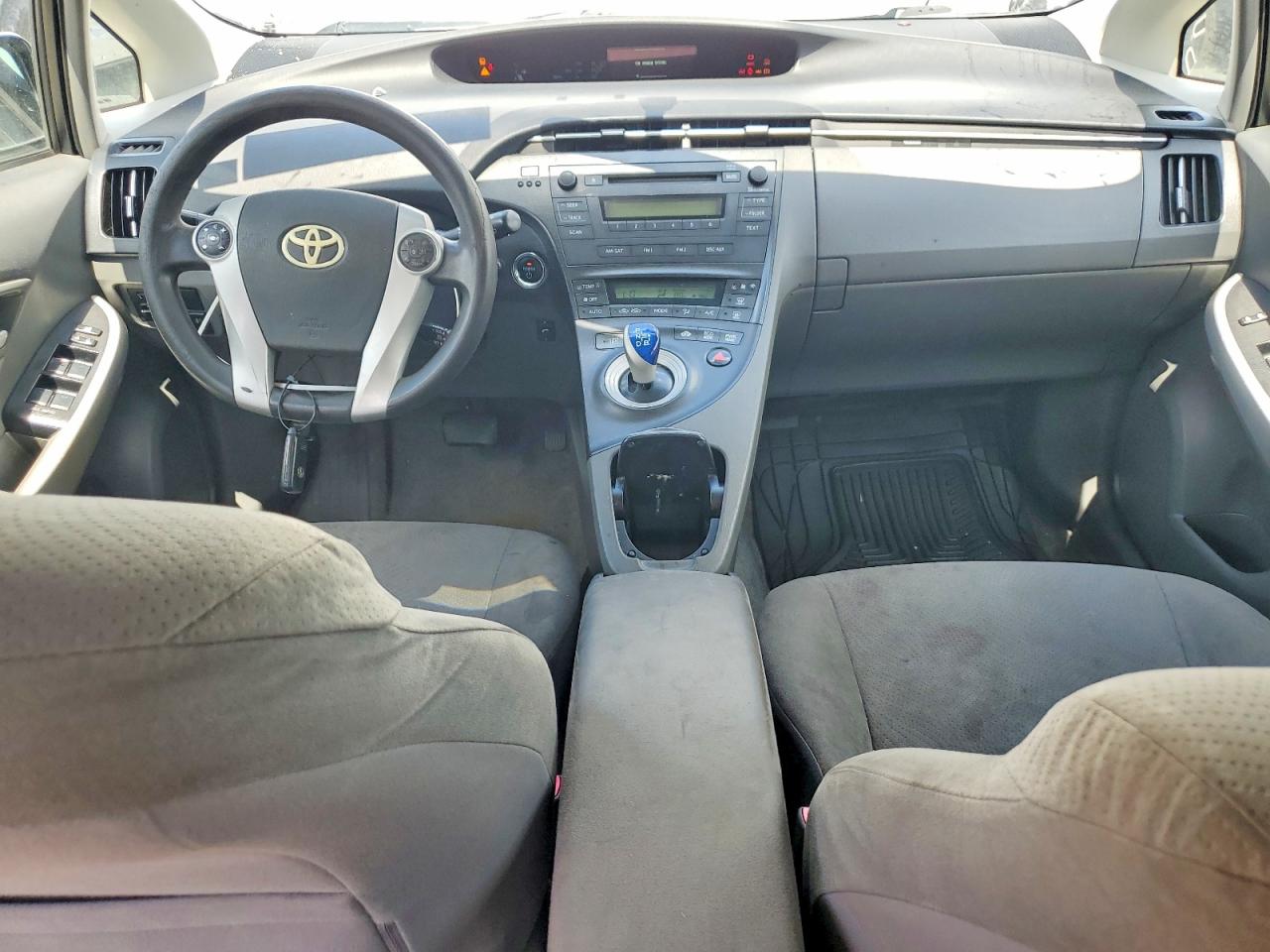 2010 TOYOTA PRIUS