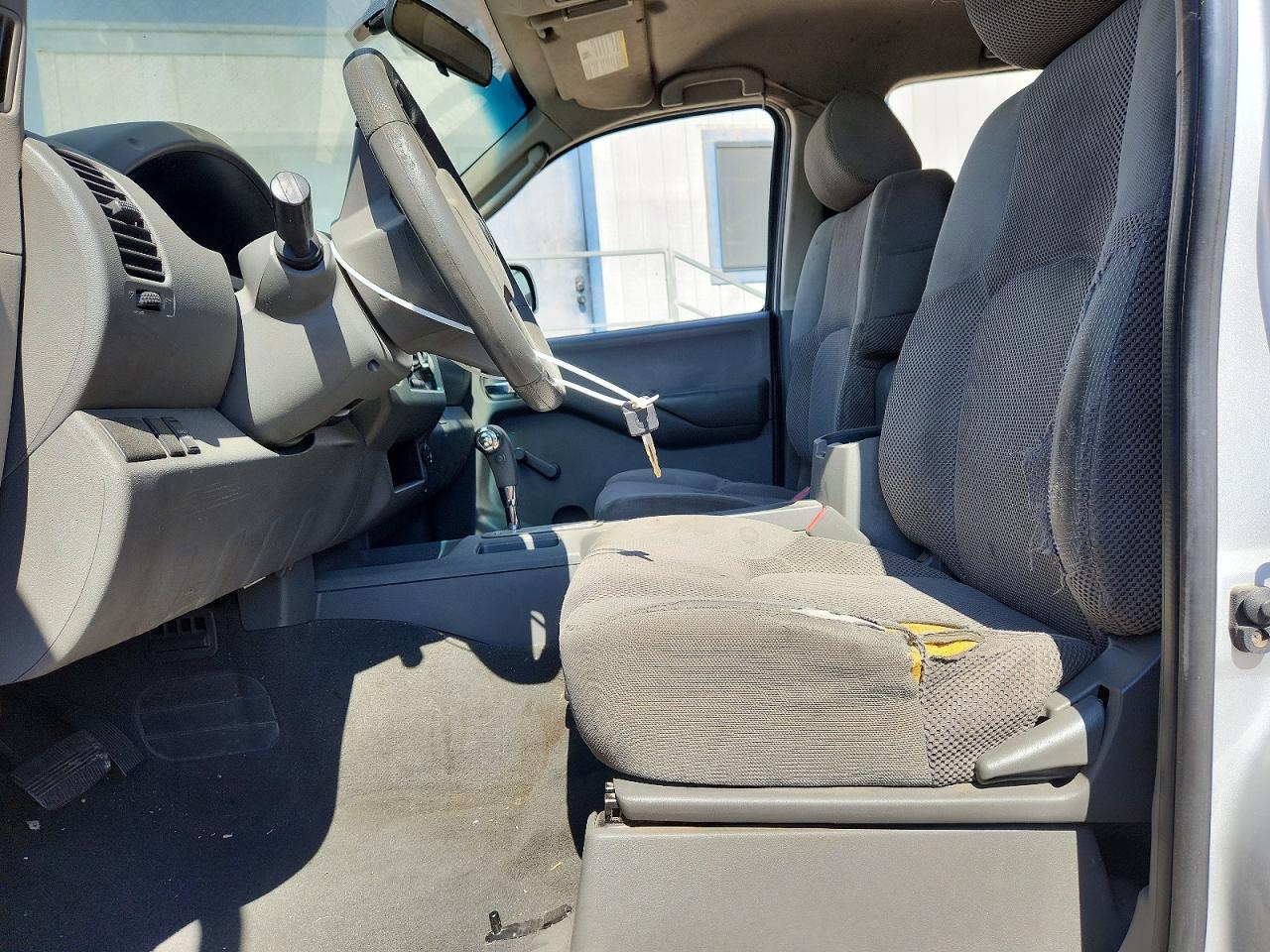 2006 NISSAN FRONTIER
