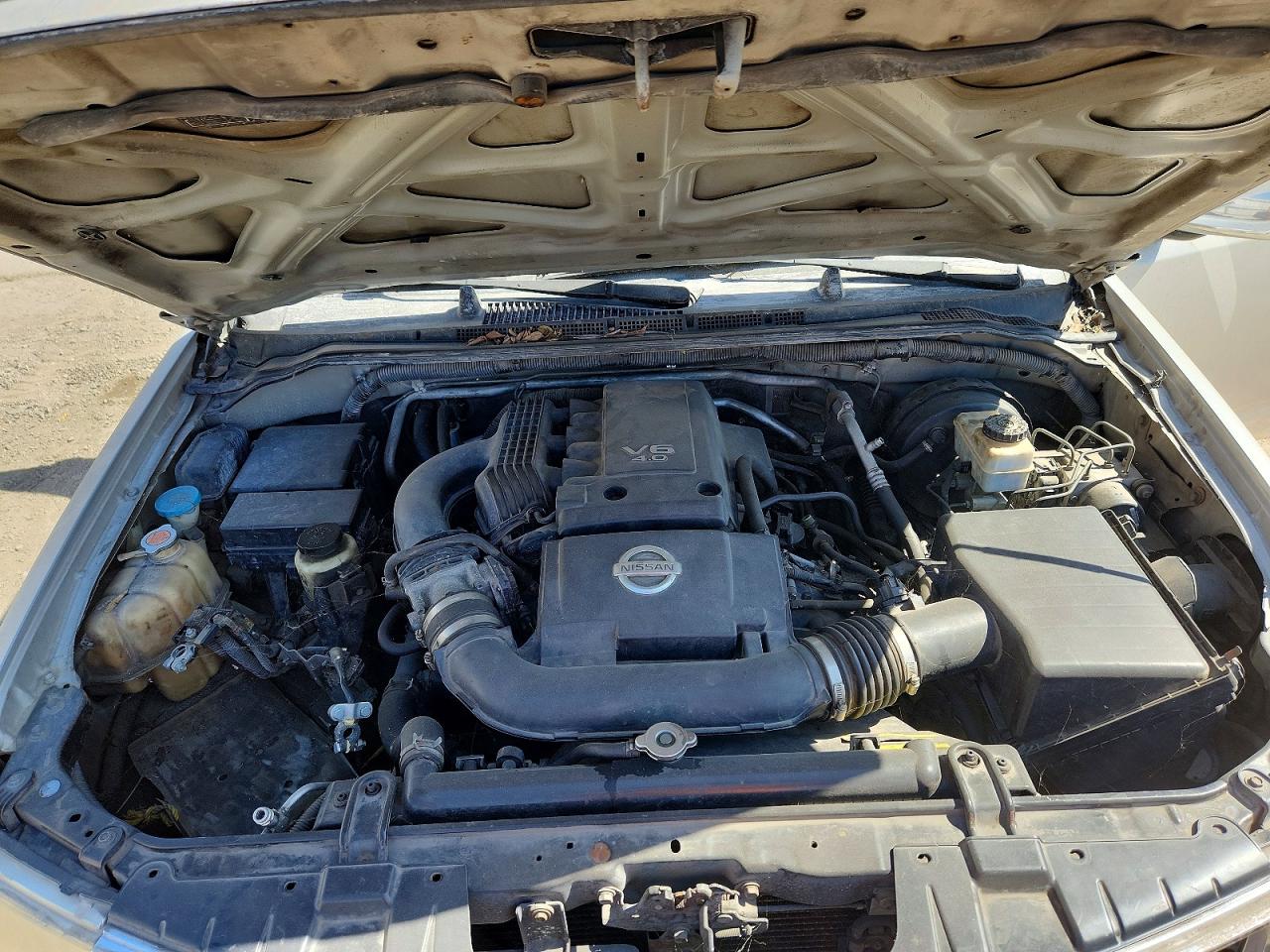 2006 NISSAN FRONTIER