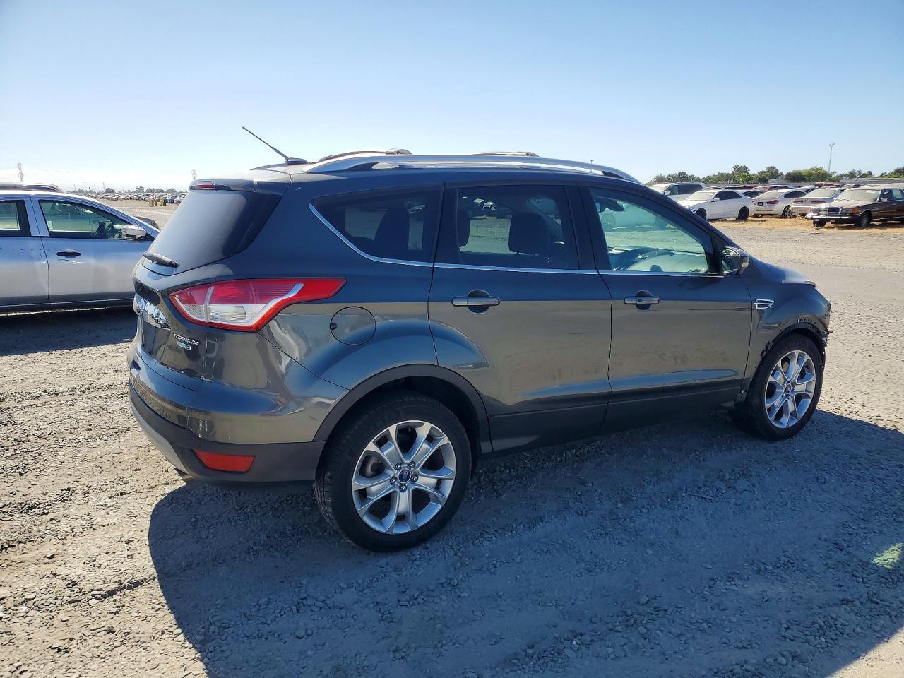 2016 FORD ESCAPE