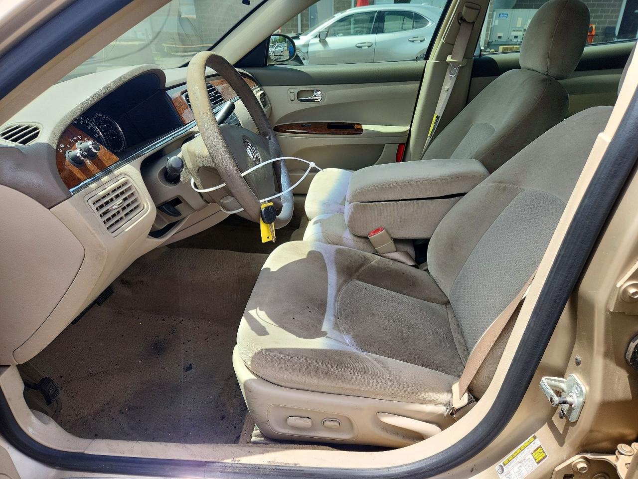 2005 BUICK LACROSSE