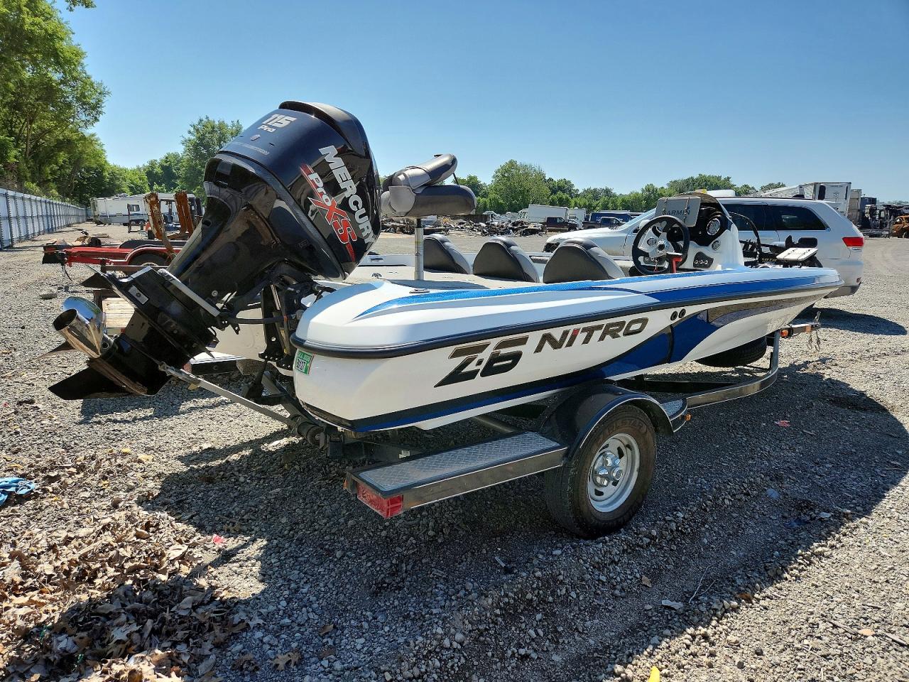 2015 NITRO Boat