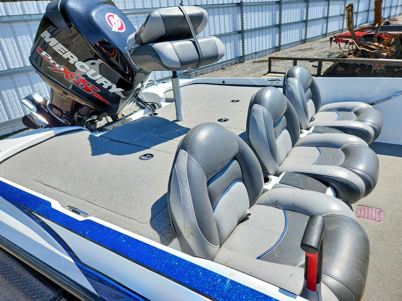 2015 NITRO Boat