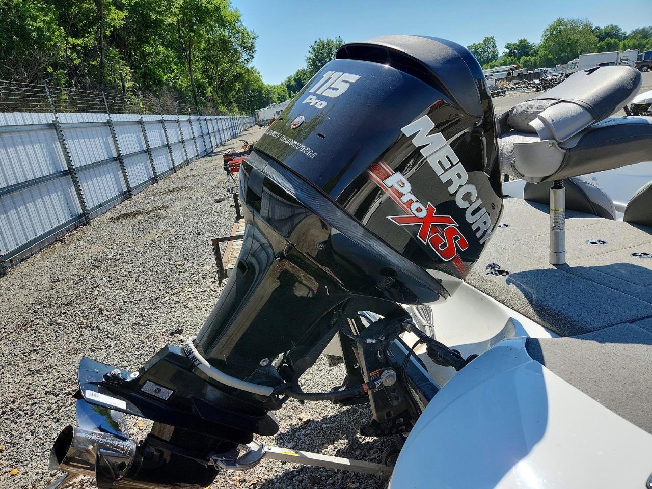 2015 NITRO Boat