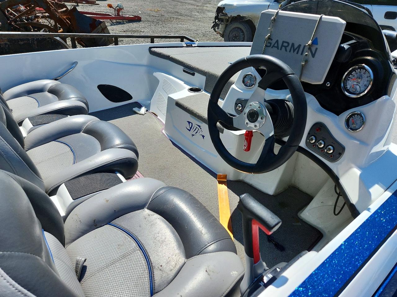 2015 NITRO Boat