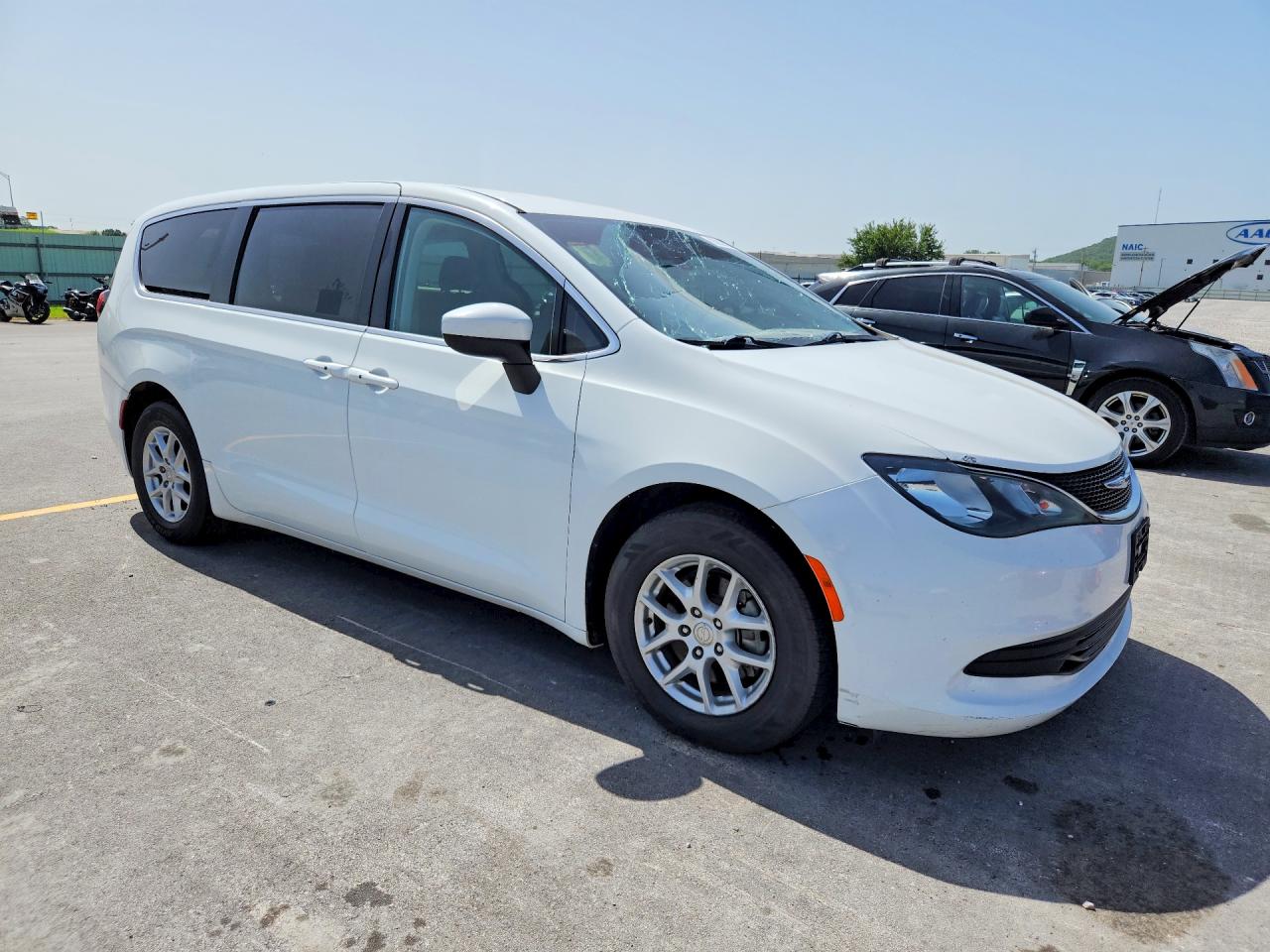 2017 CHRYSLER PACIFICA