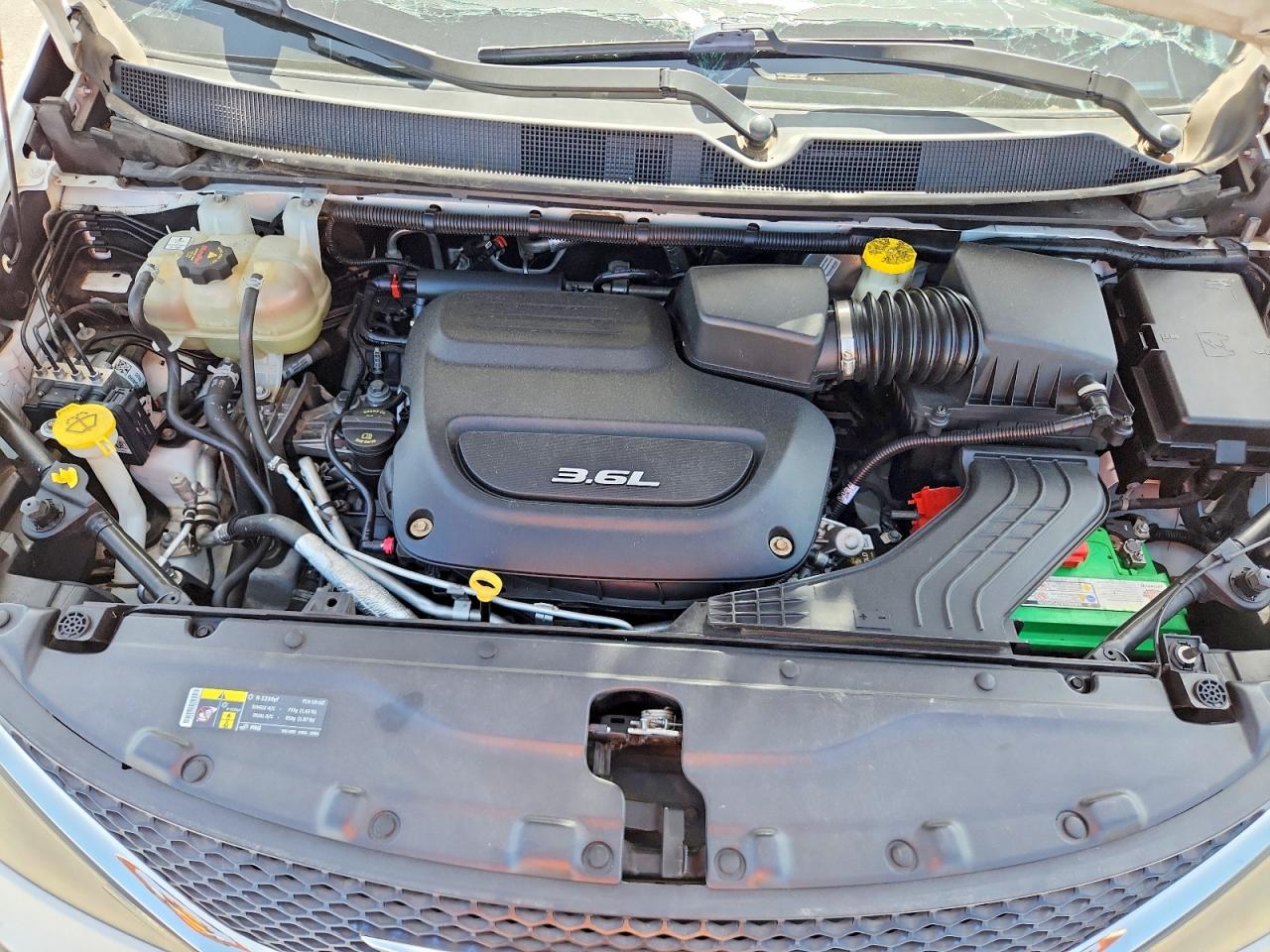 2017 CHRYSLER PACIFICA
