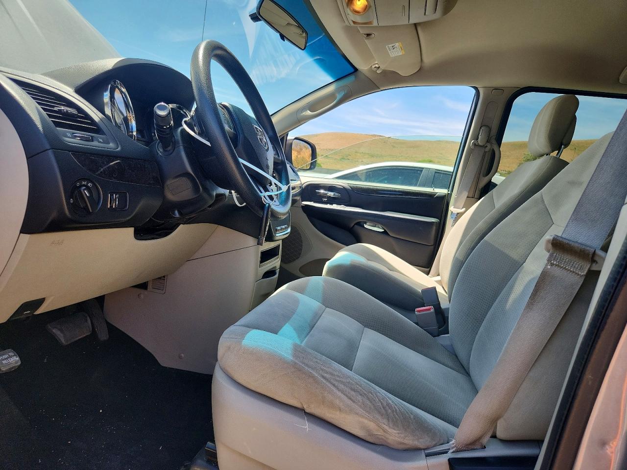 2014 DODGE CARAVAN
