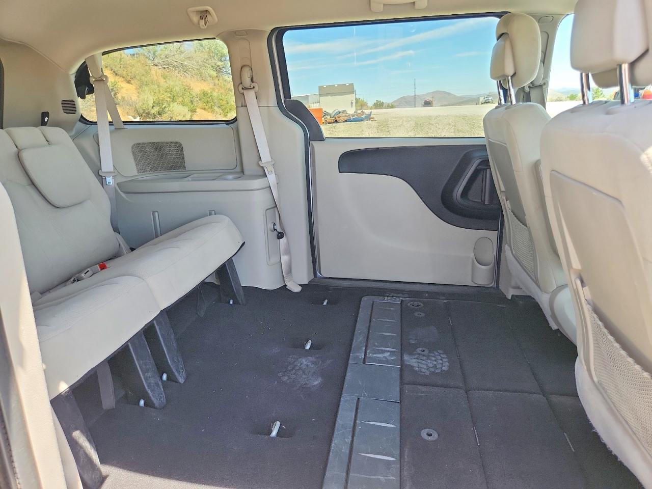 2014 DODGE CARAVAN
