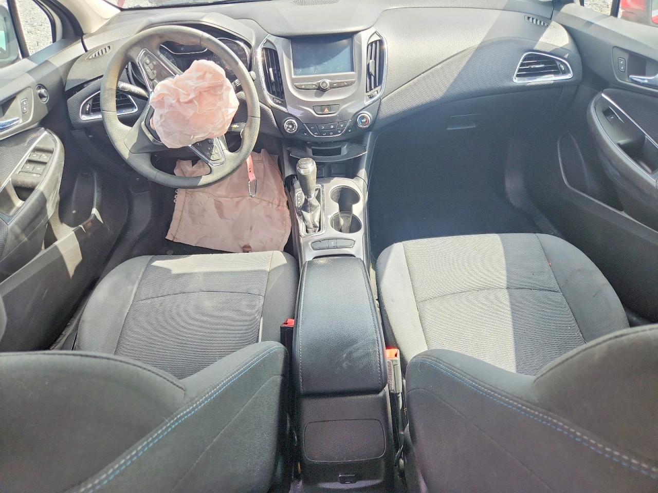 2018 CHEVROLET CRUZE