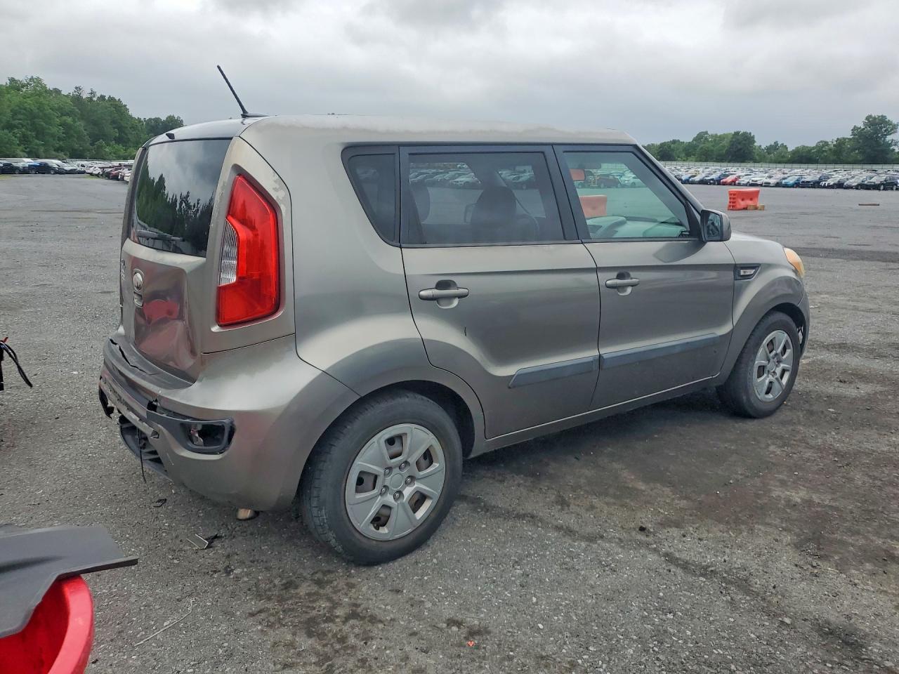 2013 KIA SOUL