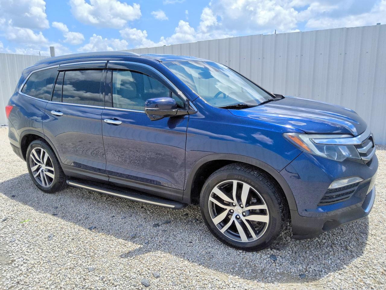 2016 HONDA PILOT