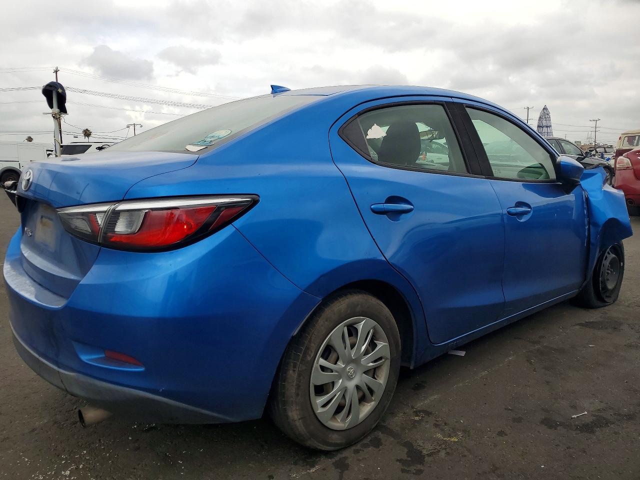 2019 TOYOTA YARIS