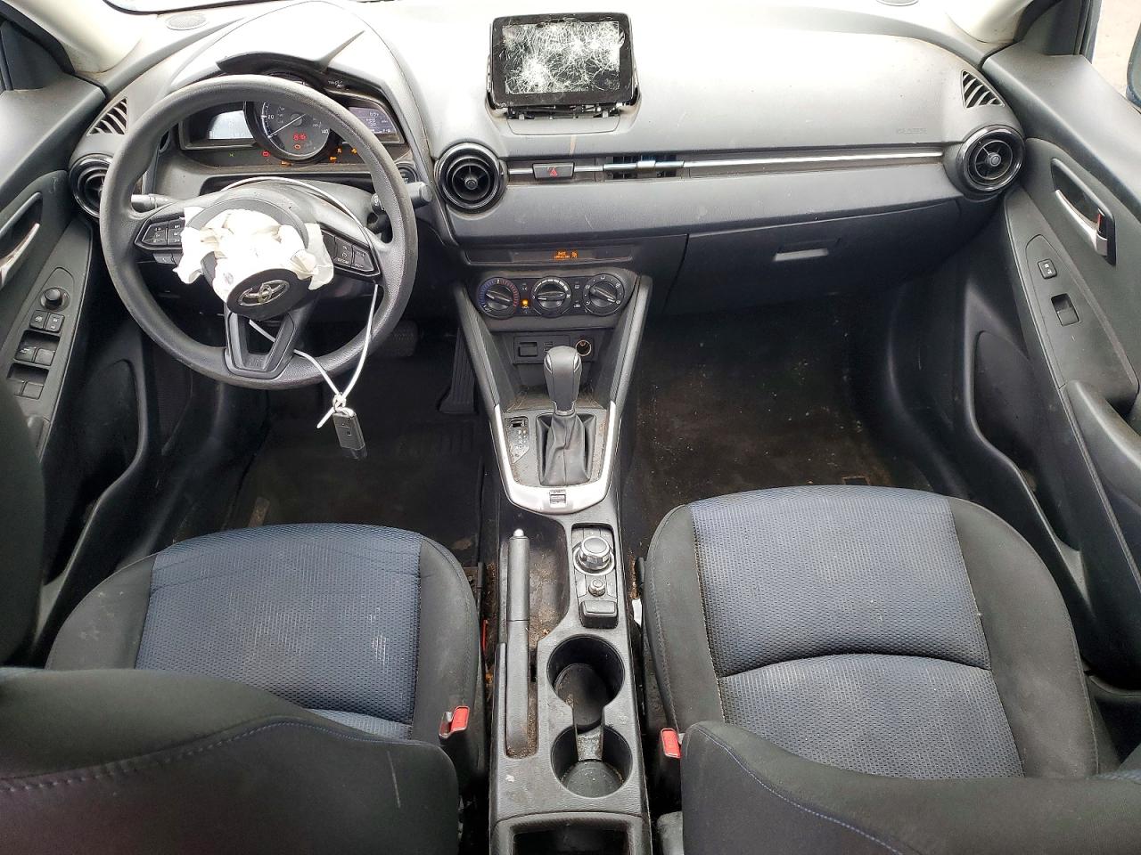 2019 TOYOTA YARIS