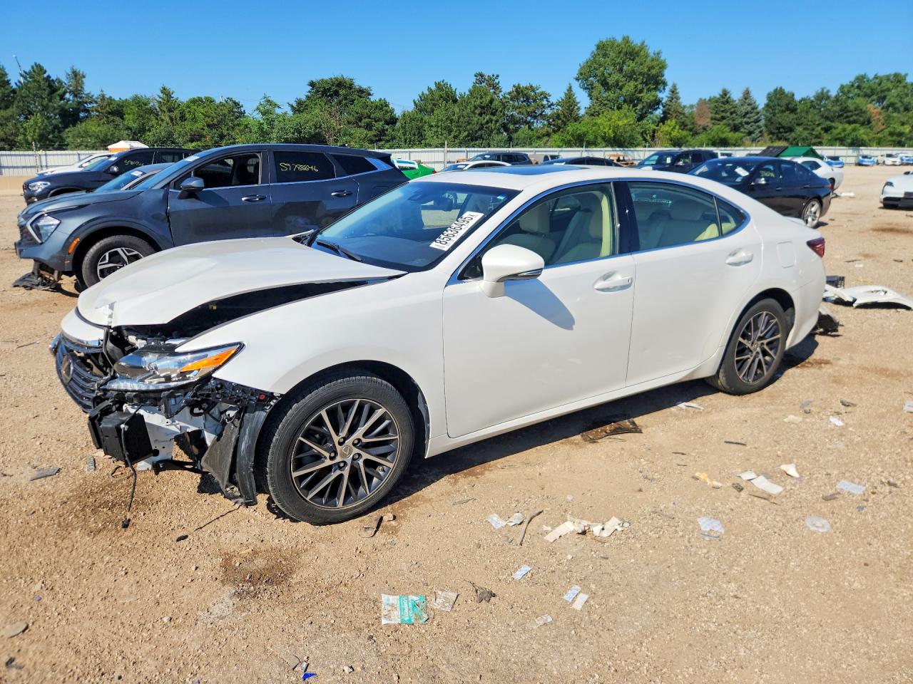 2016 LEXUS ES350