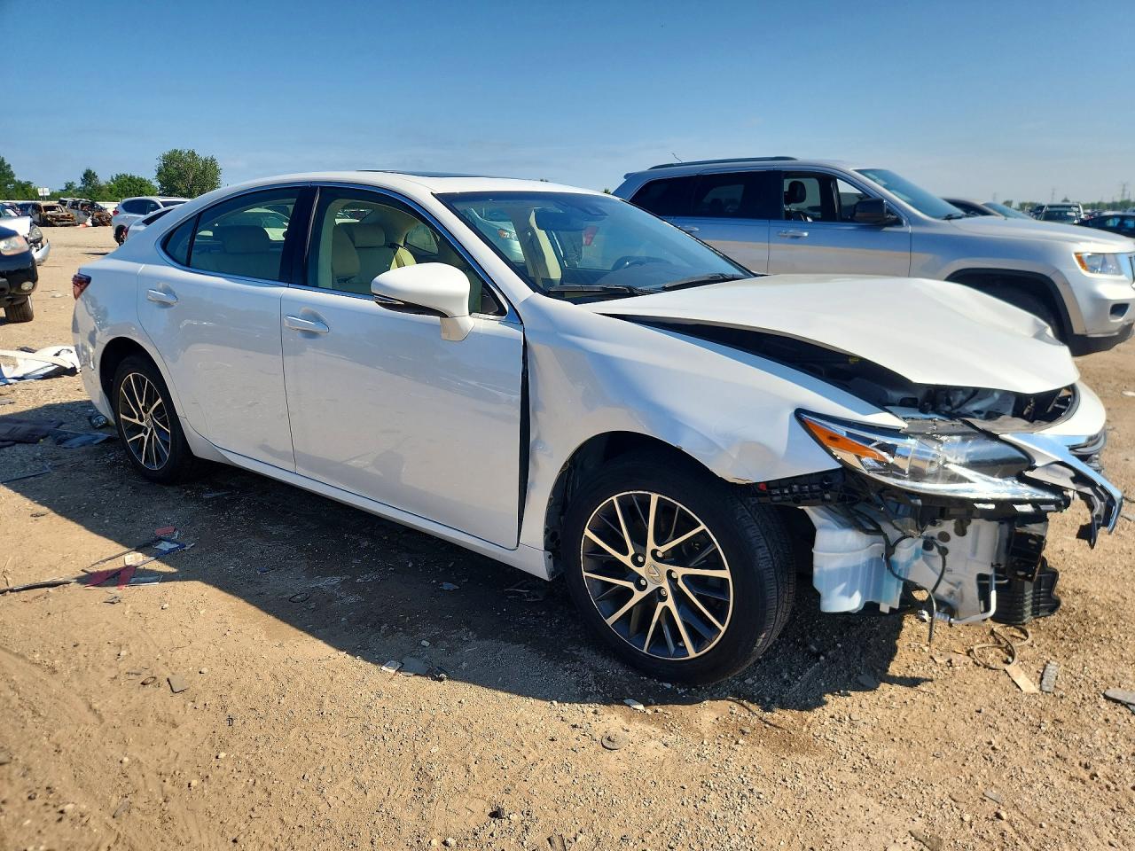 2016 LEXUS ES350