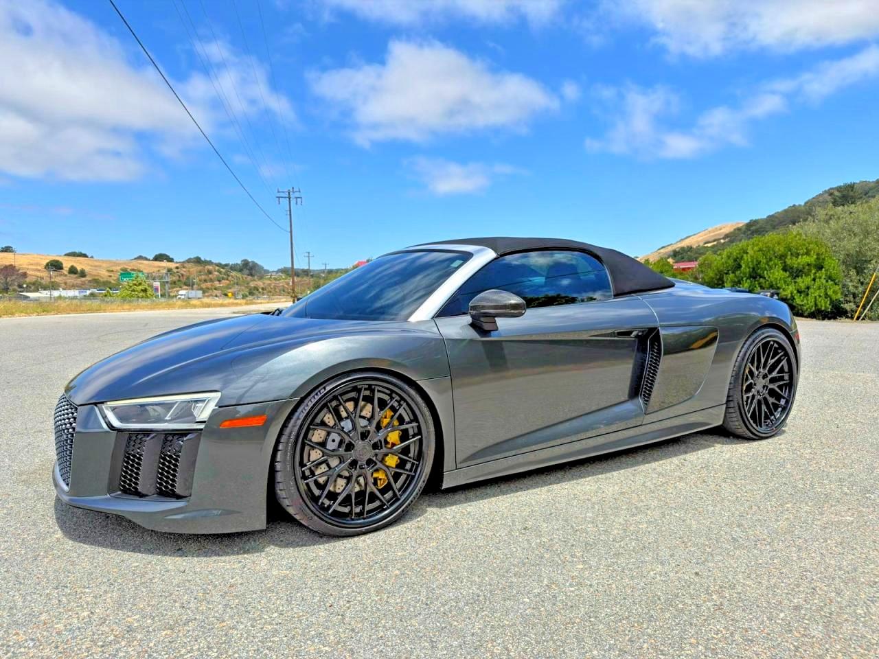 2017 AUDI R8