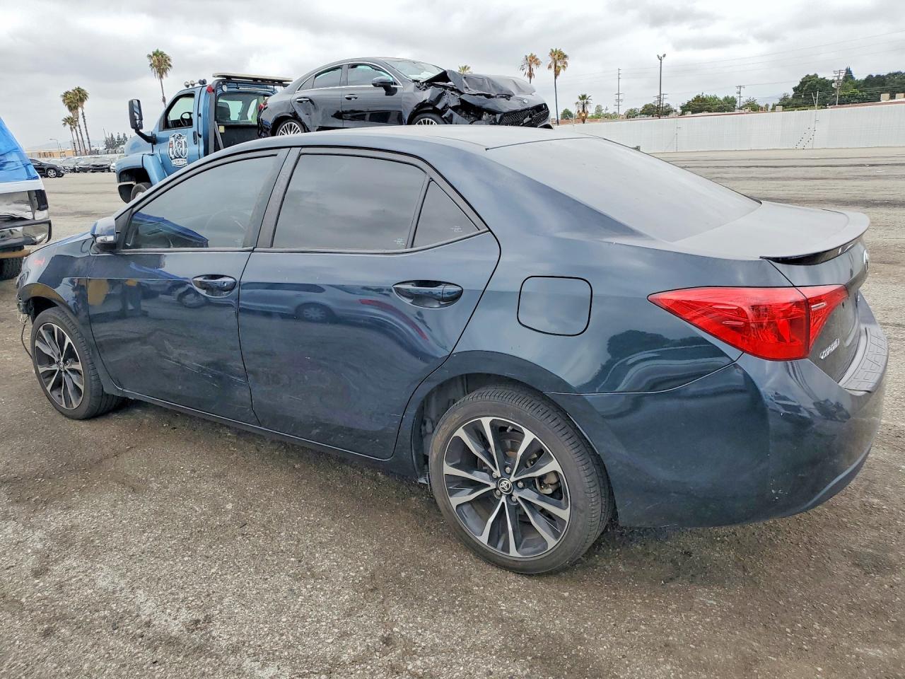 2019 TOYOTA COROLLA