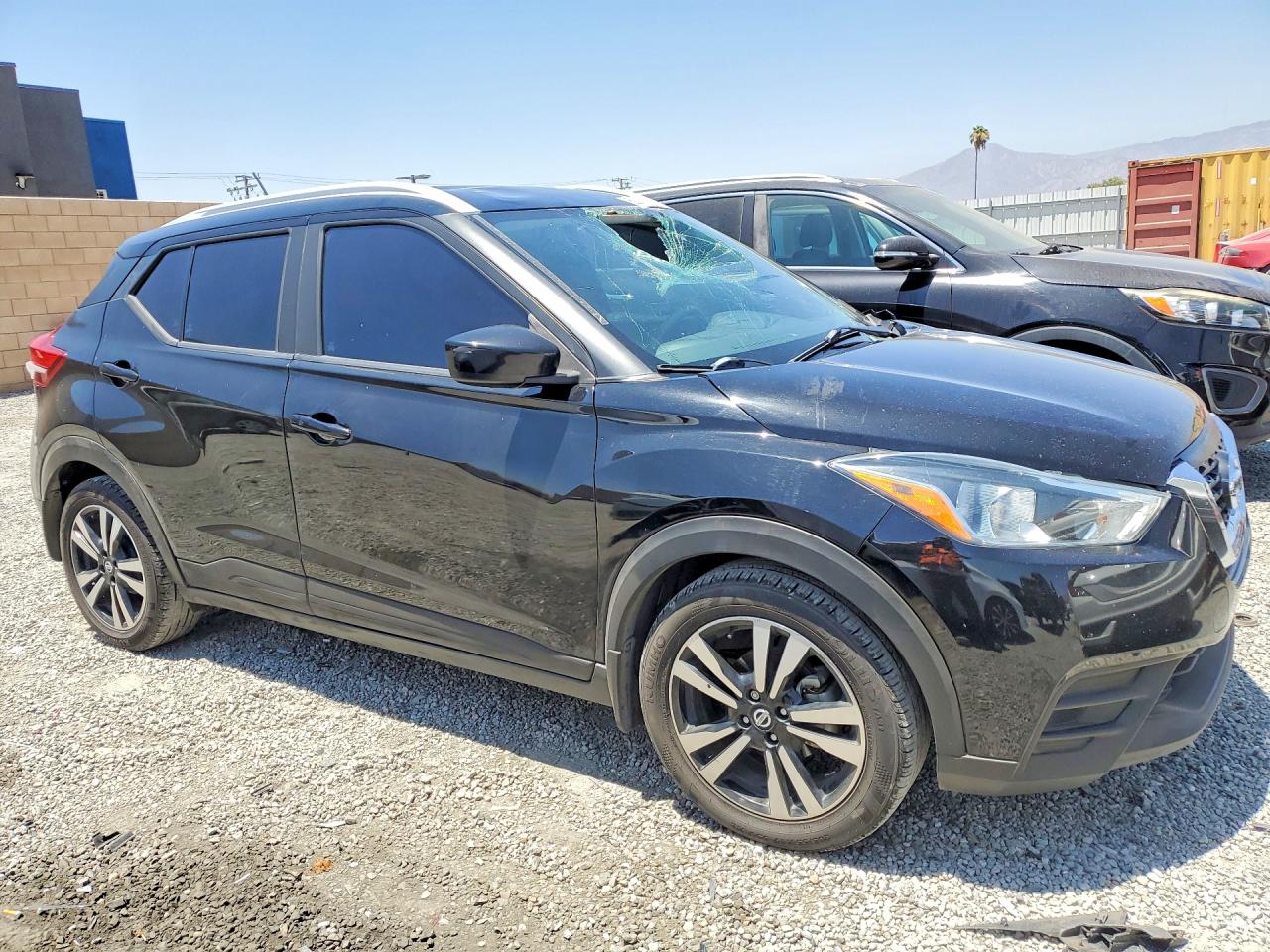 2019 NISSAN KICKS