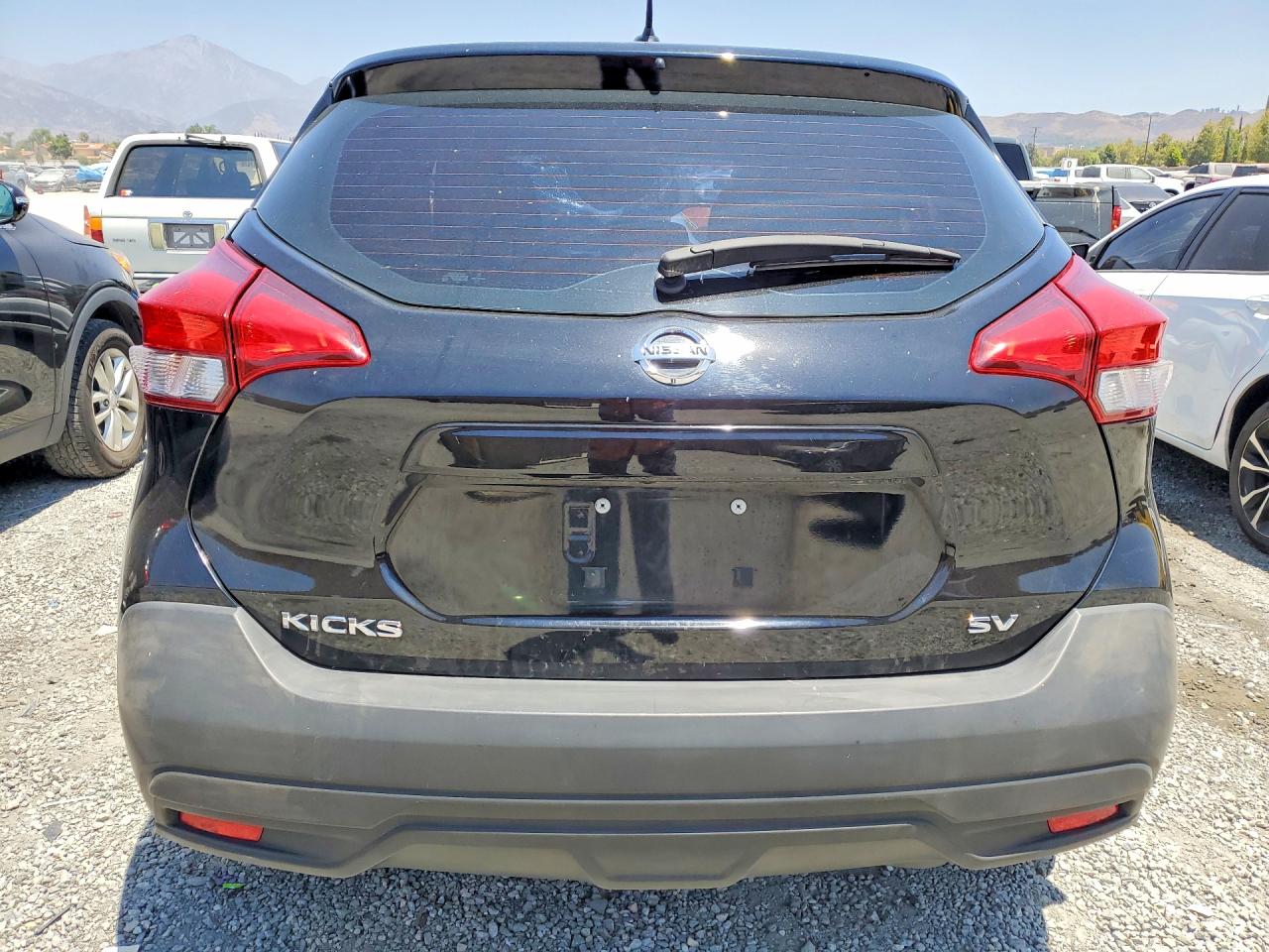 2019 NISSAN KICKS