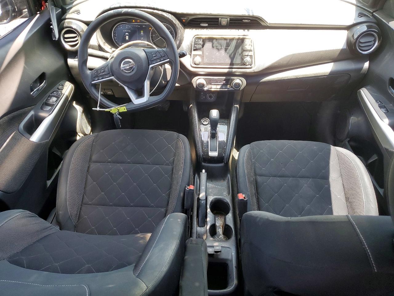 2019 NISSAN KICKS