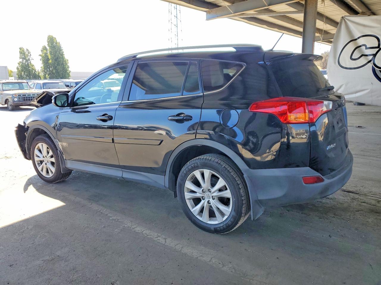 2015 TOYOTA RAV4