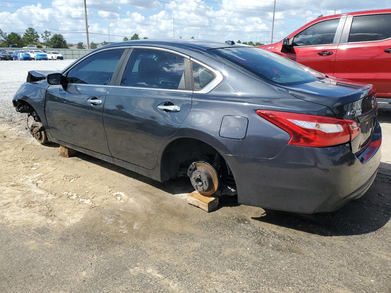 2017 NISSAN ALTIMA