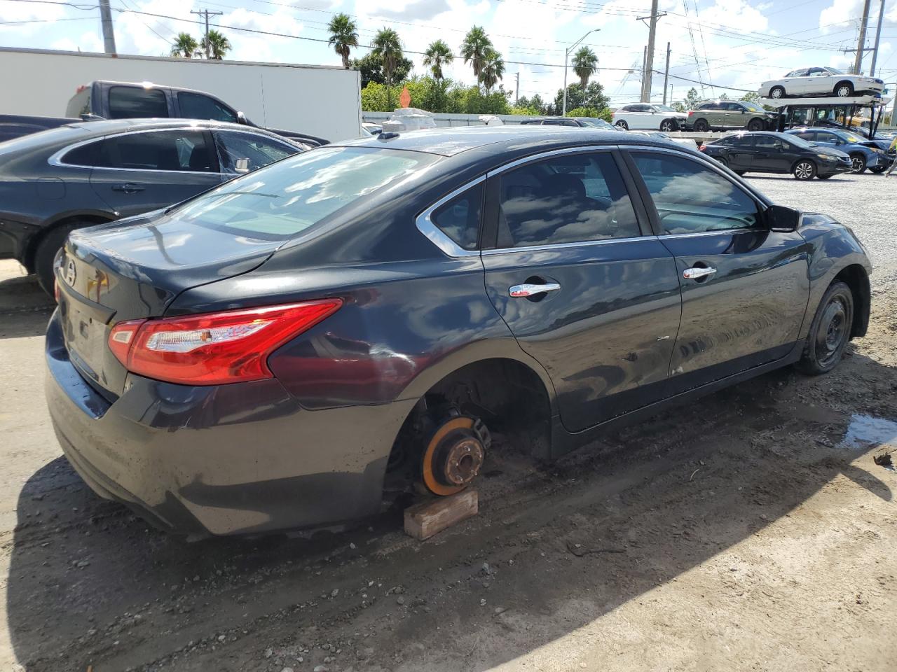 2017 NISSAN ALTIMA