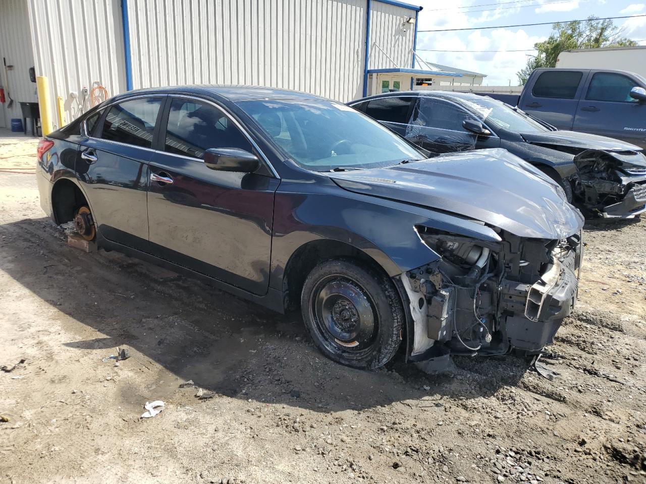 2017 NISSAN ALTIMA