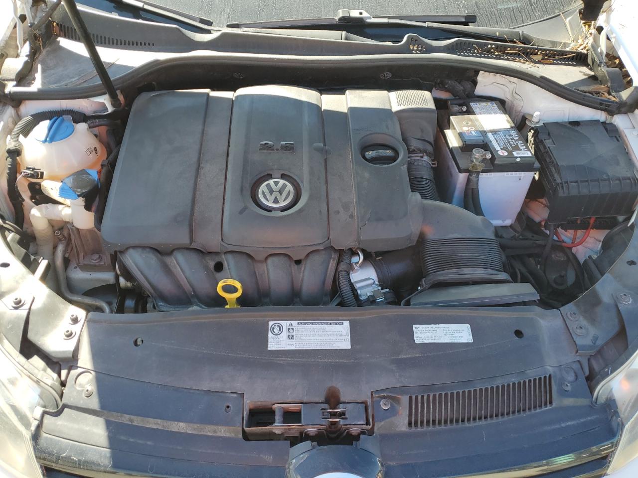 2013 VOLKSWAGEN JETTA