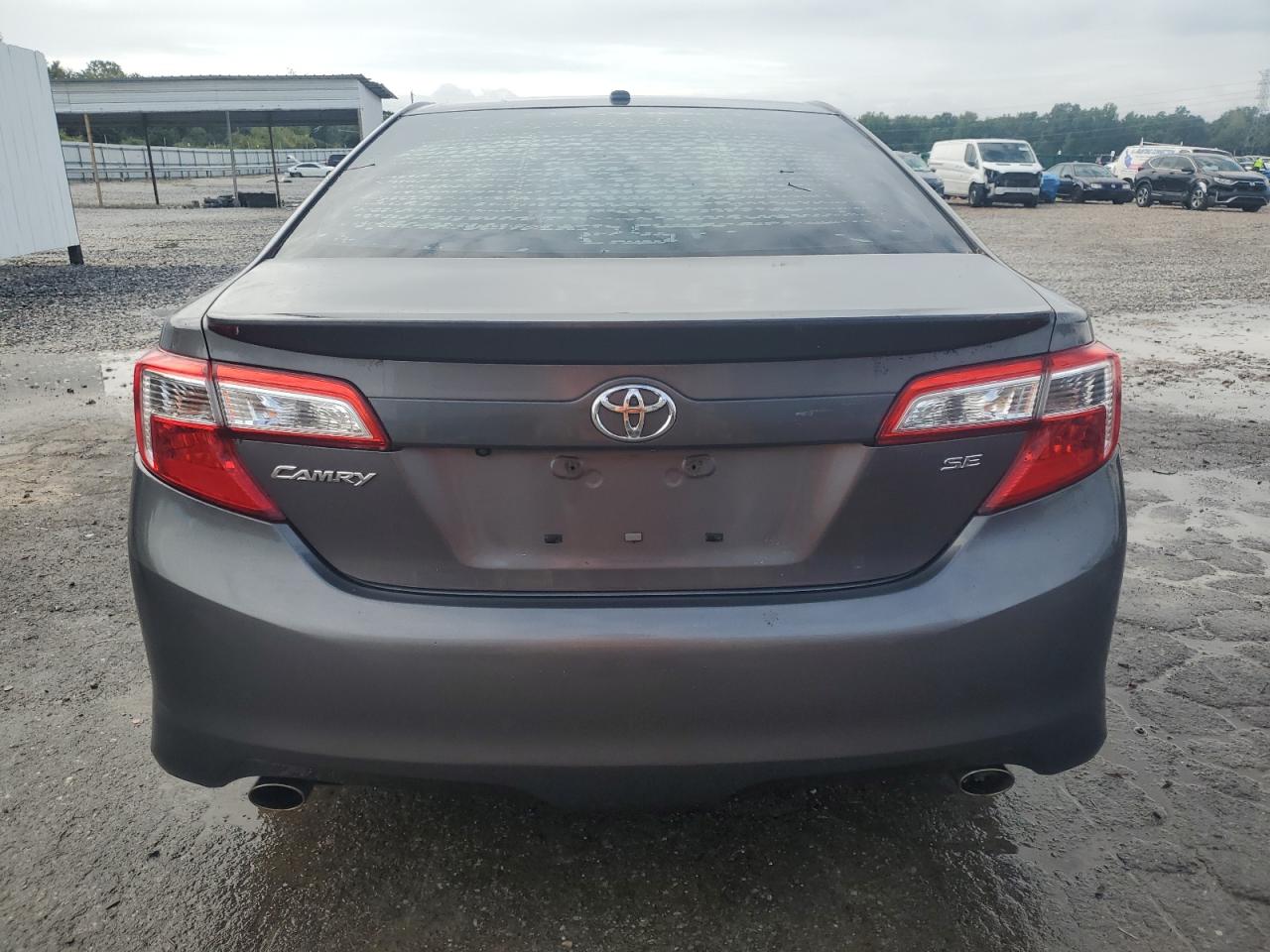 2014 TOYOTA CAMRY