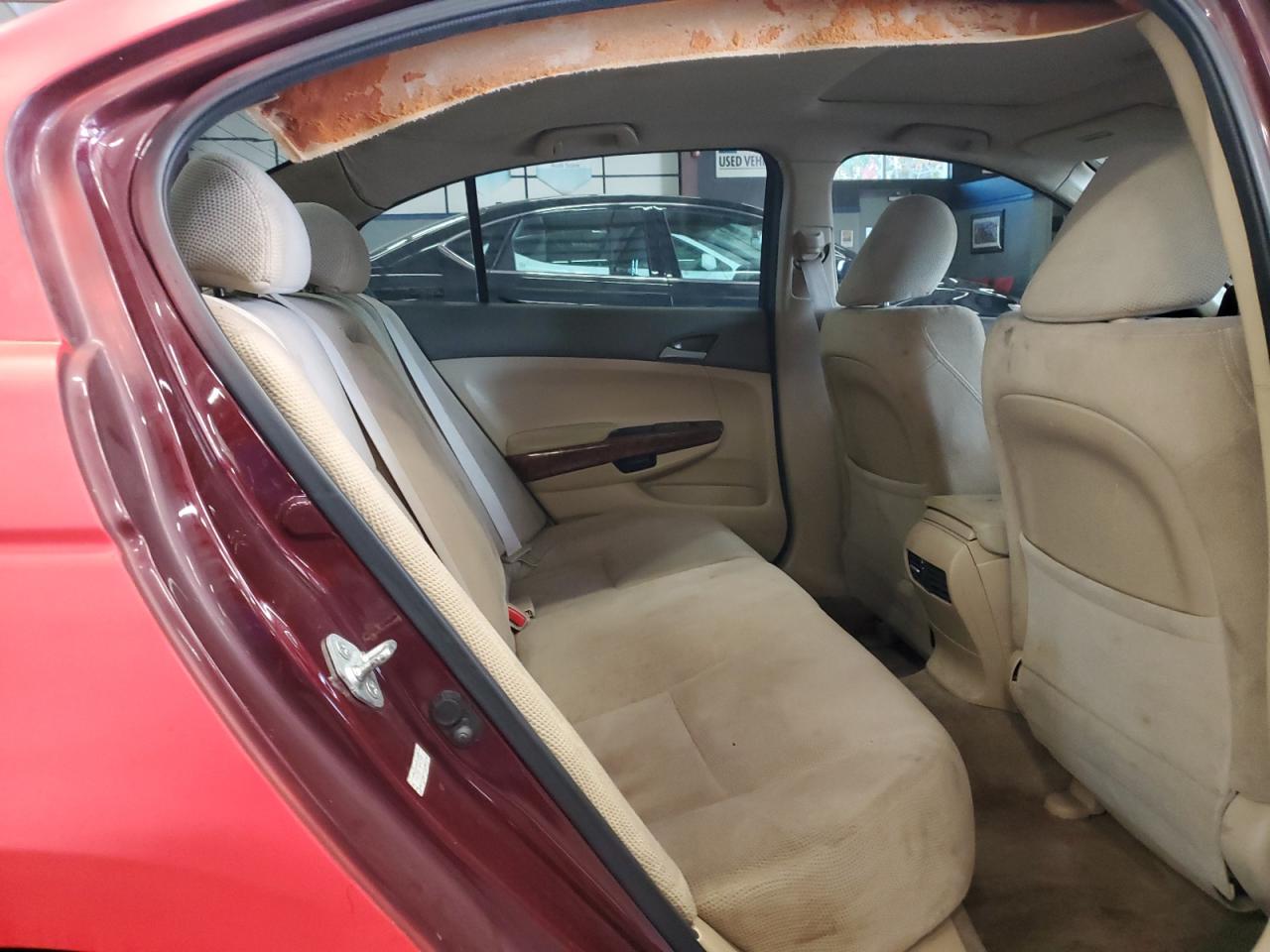 2010 HOND ACCORD