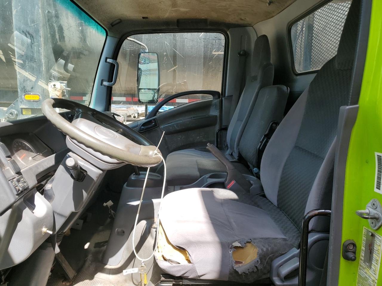 2014 ISUZU NPR