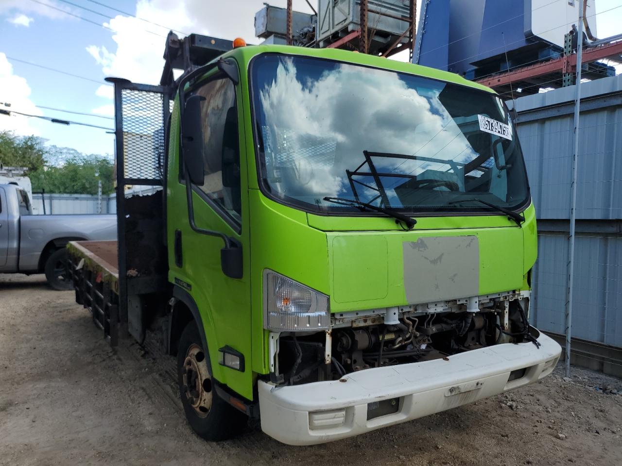 2014 ISUZU NPR