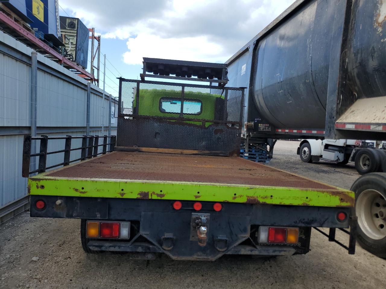 2014 ISUZU NPR