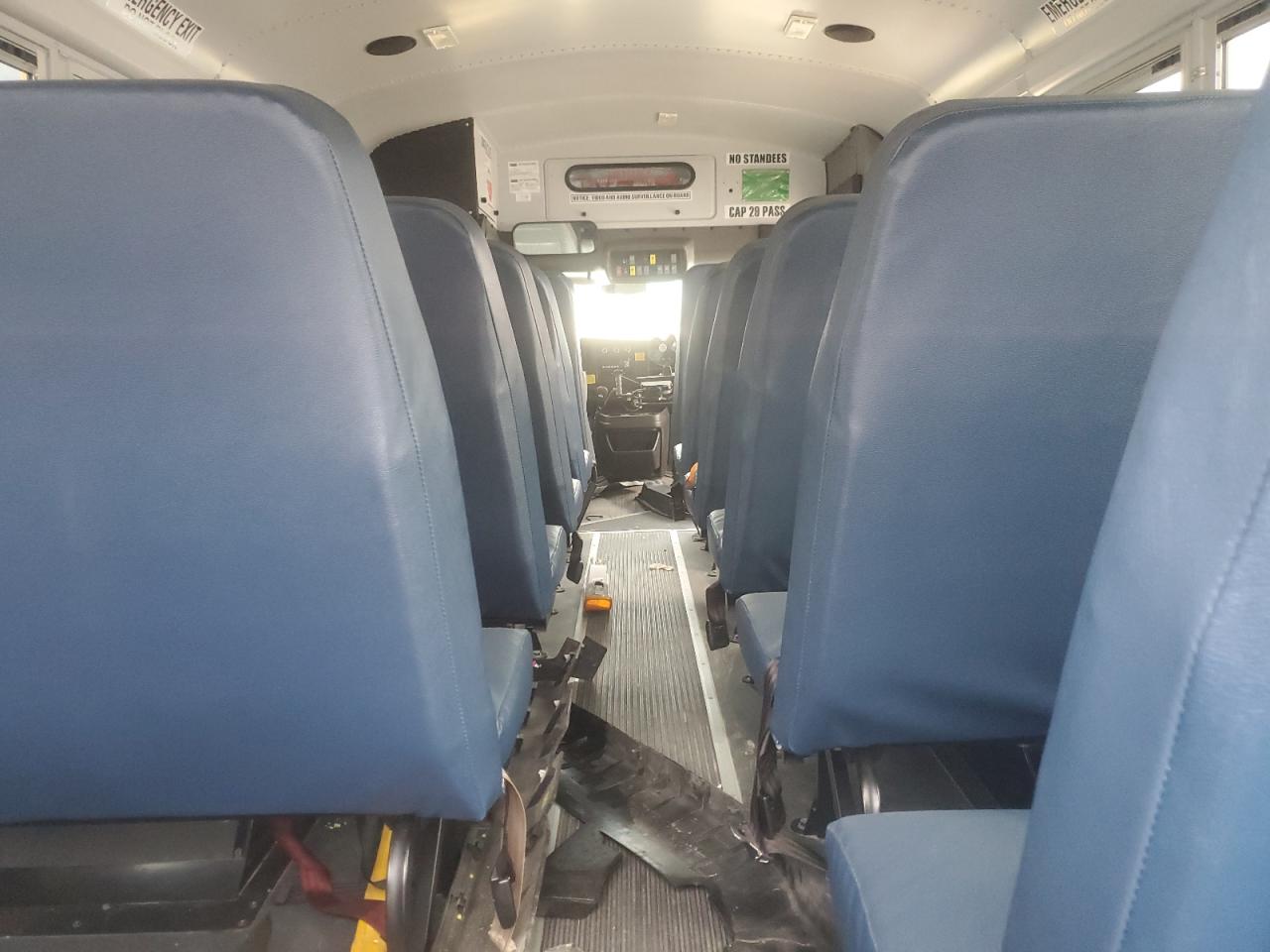 2017 CHEV EXPRESS