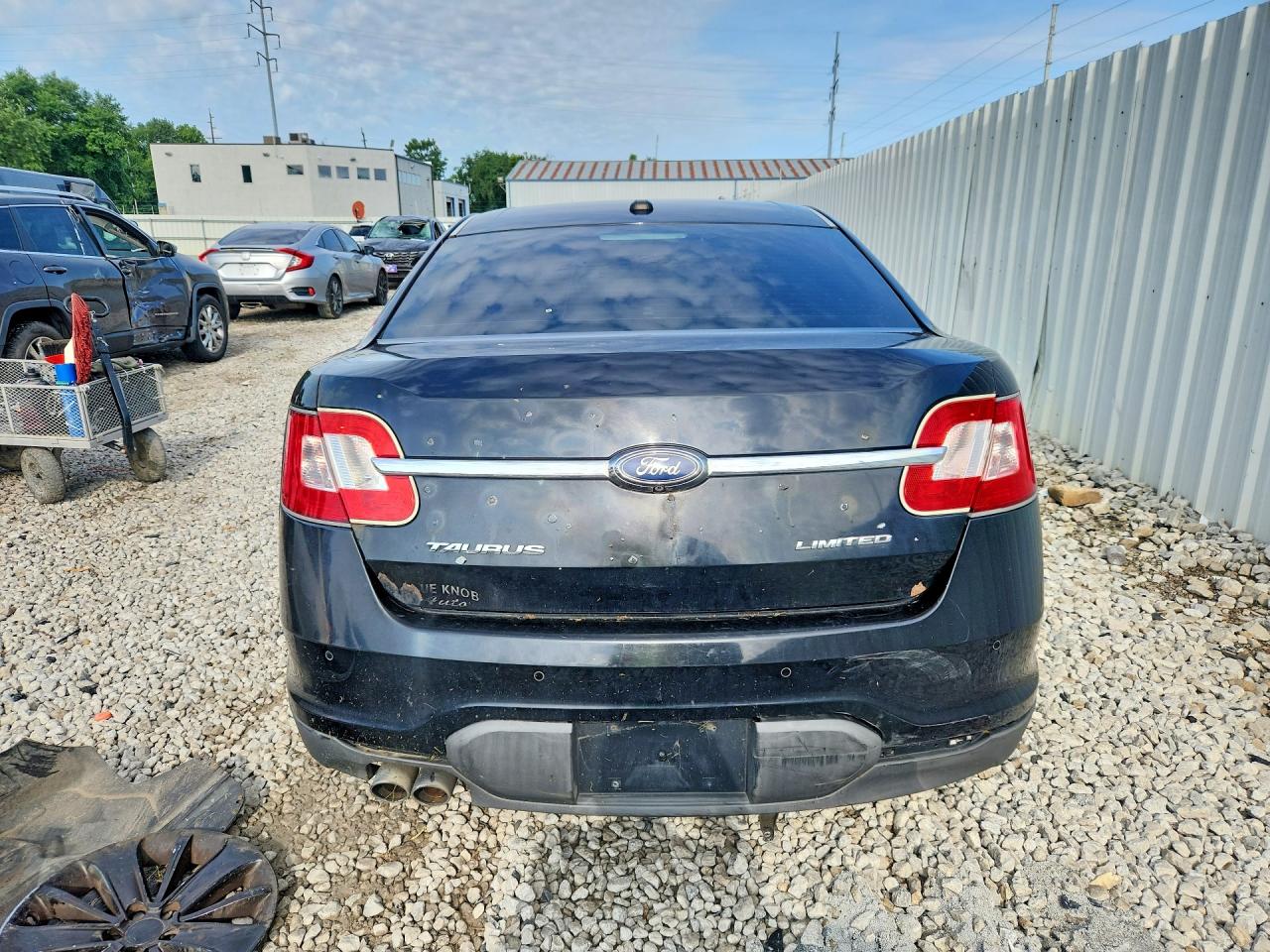 2012 FORD TAURUS
