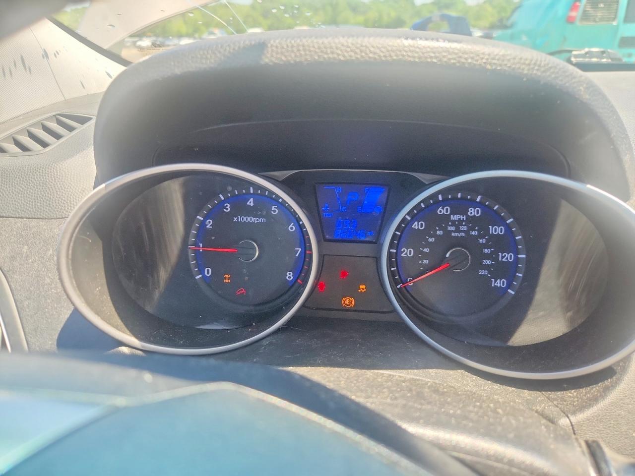2012 HYUNDAI TUCSON