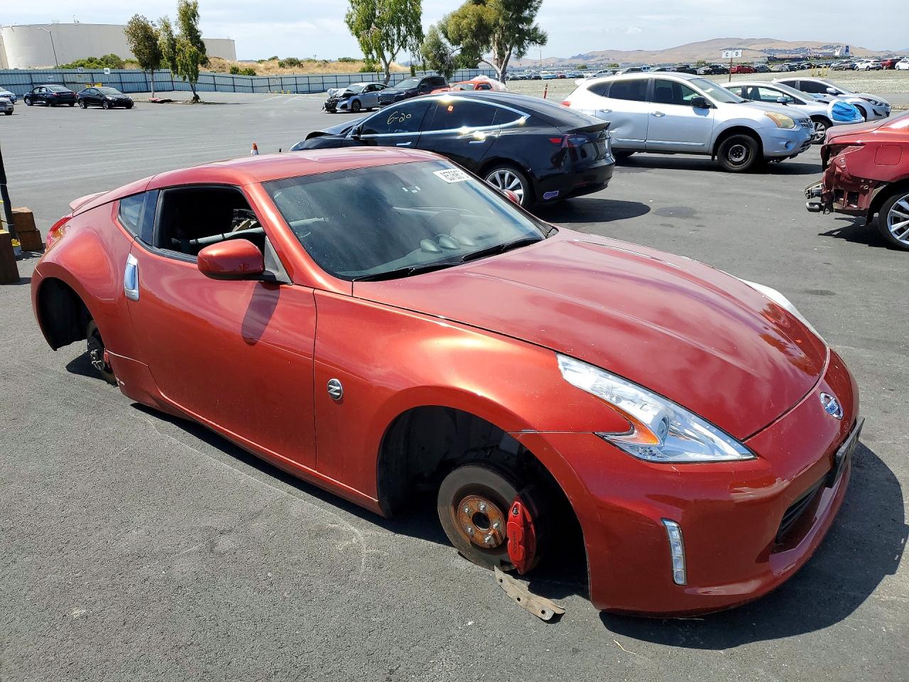 2014 NISSAN 370Z