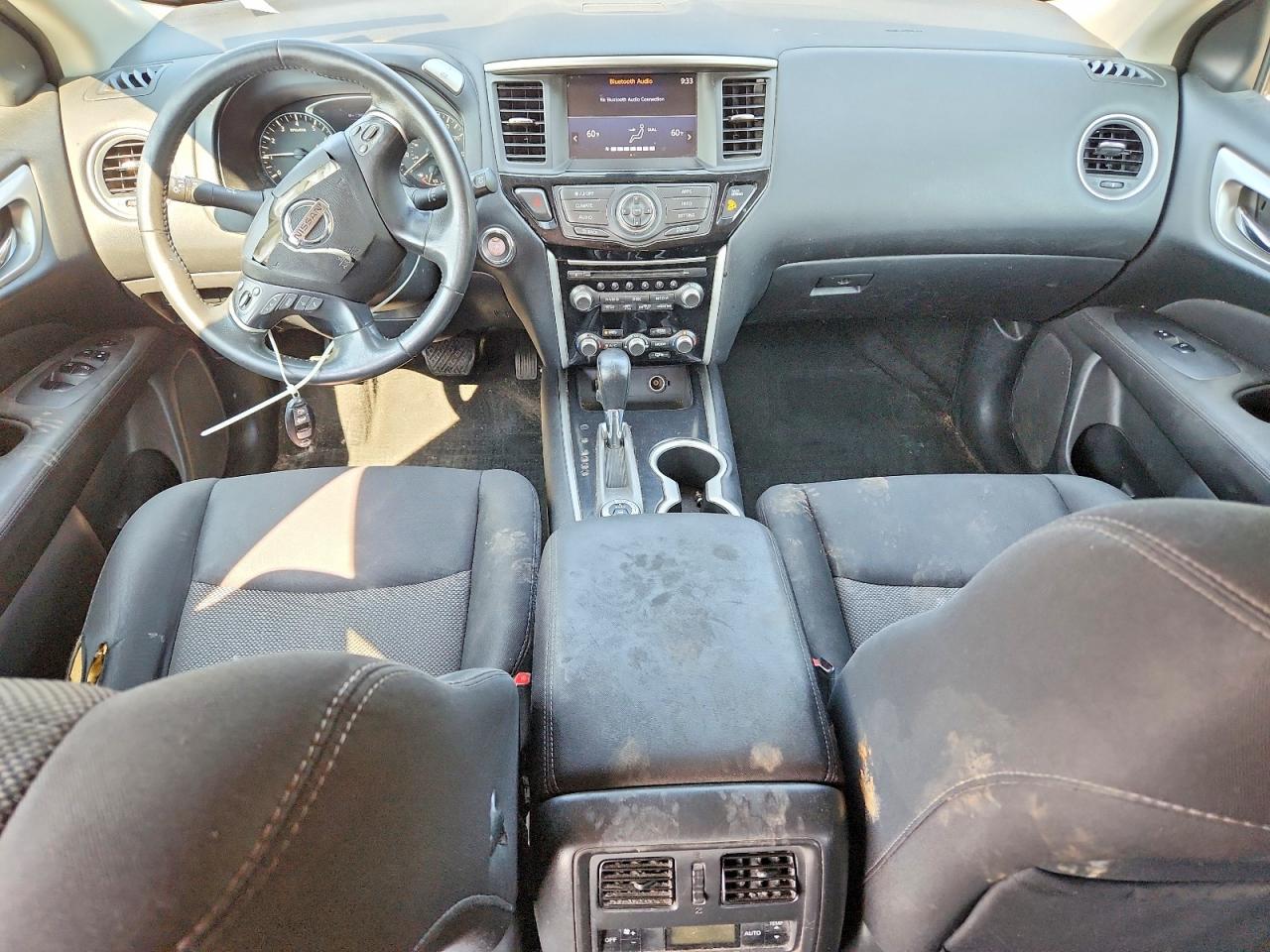 2017 NISSAN PATHFINDER
