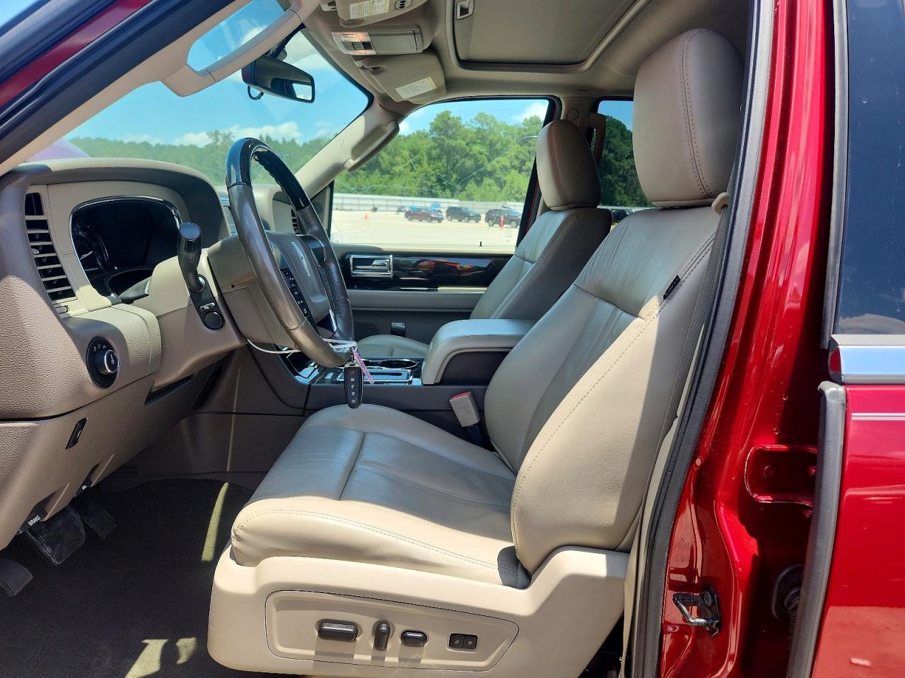 2017 LINCOLN NAVIGATOR