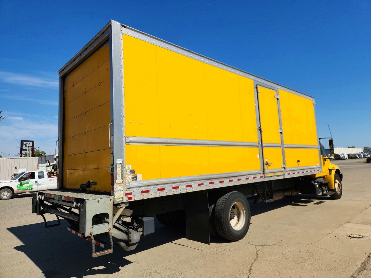 2016 INTERNATIONAL 4300