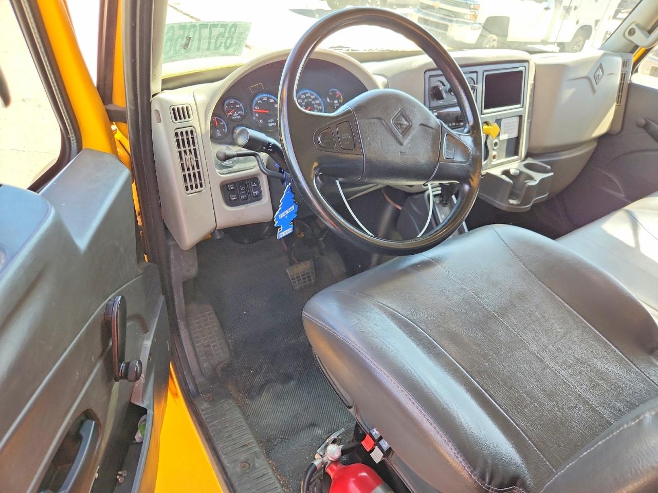 2016 INTERNATIONAL 4300