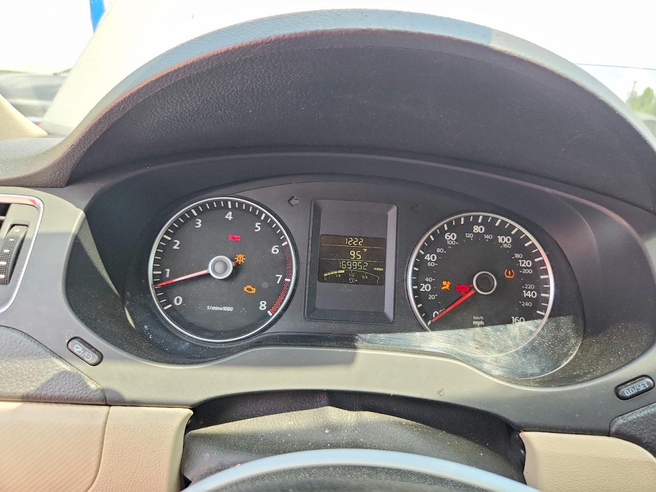 2012 VOLKSWAGEN JETTA