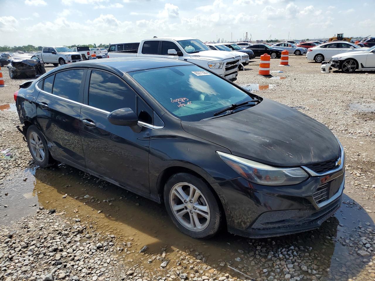 2018 CHEVROLET CRUZE