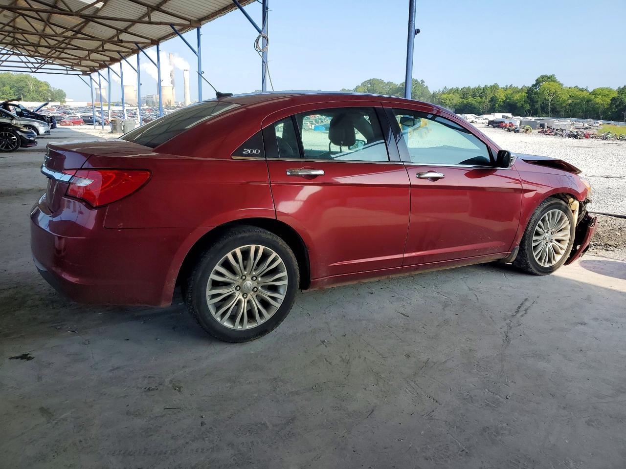2013 CHRYSLER 200