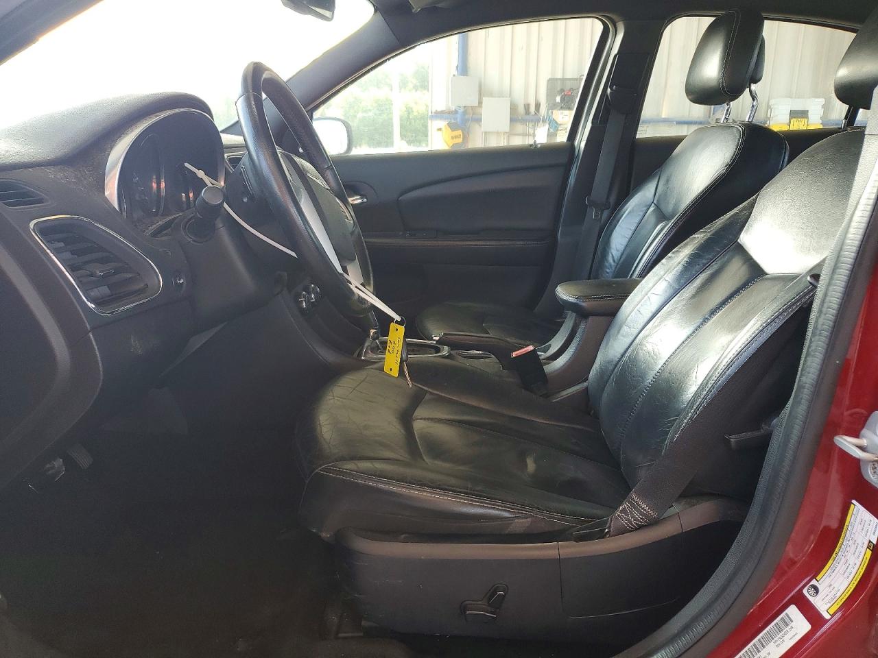 2013 CHRYSLER 200