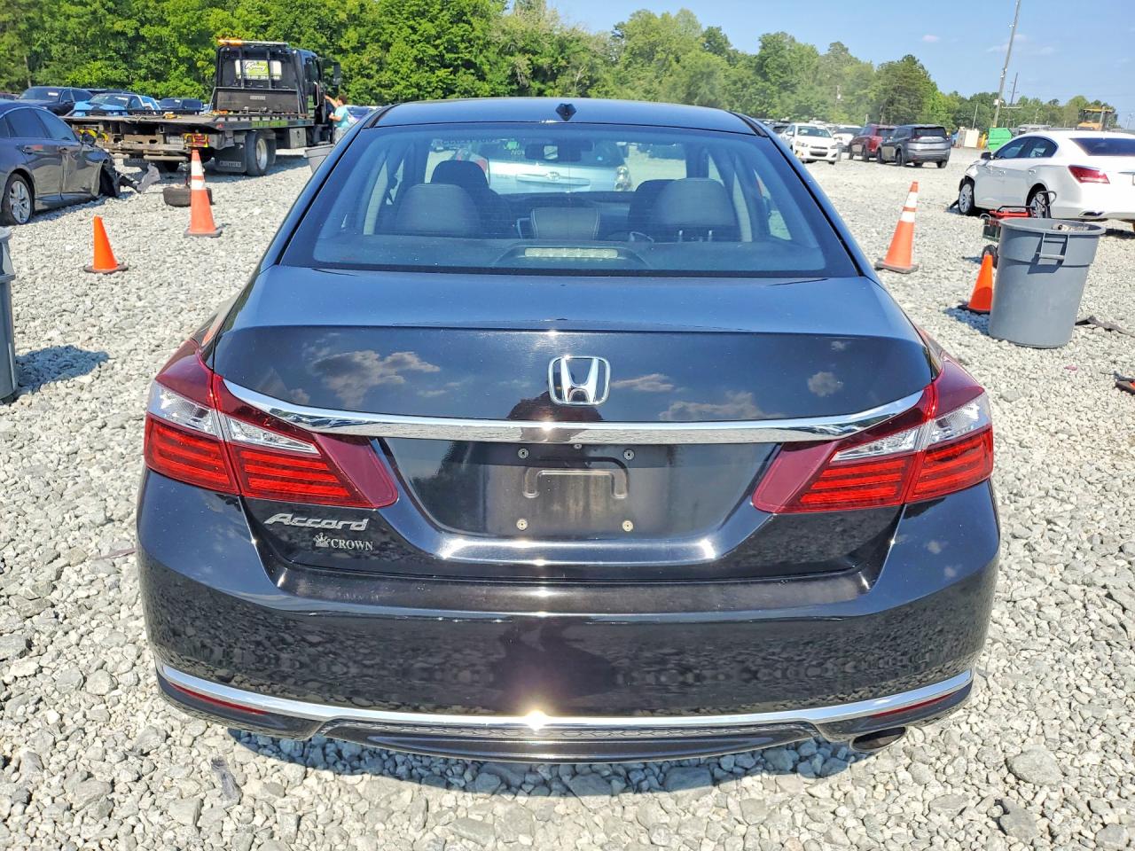 2017 HONDA ACCORD