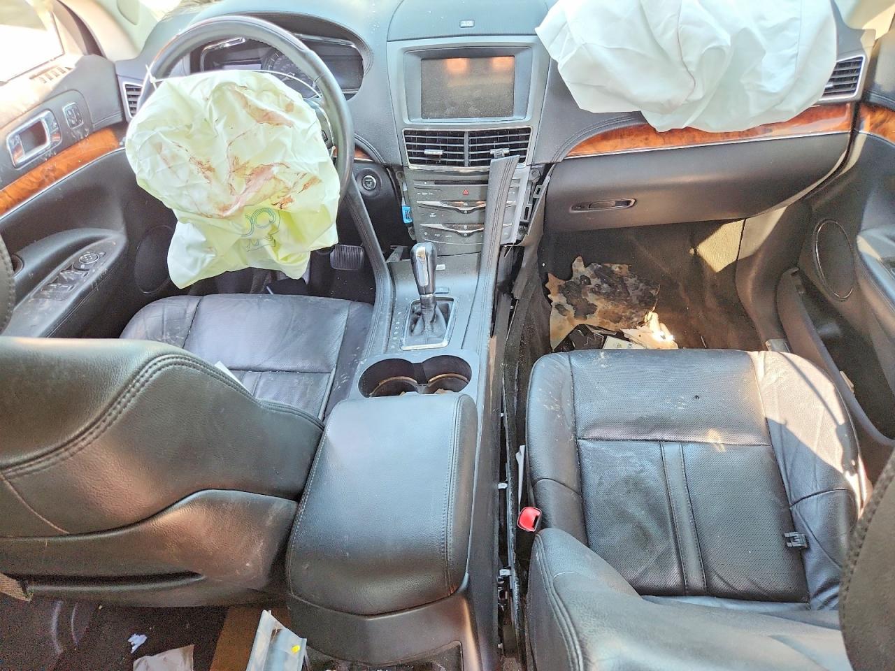 2017 LINCOLN MKT